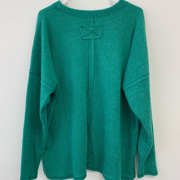 Zenana XL Green Sweater - Picture 3 of 4